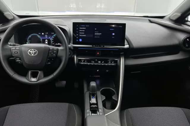 Toyota C-HR (2025) thumbnail 4