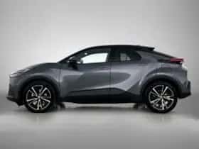 Toyota C-HR (2025) thumbnail 4