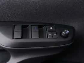 Toyota Yaris_Cross (2021) thumbnail 4