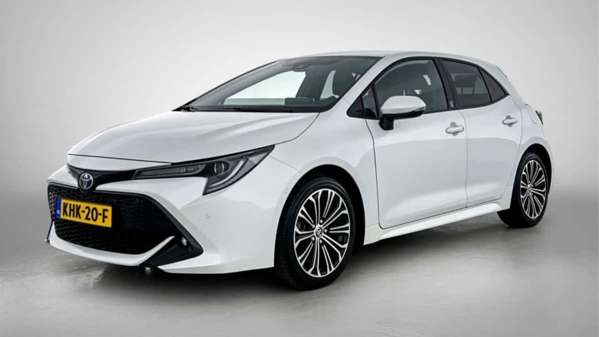 Toyota Corolla (2022) — foto 1