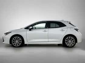 Toyota Corolla (2022) thumbnail 3