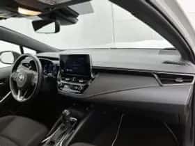 Toyota Corolla (2022) thumbnail 7