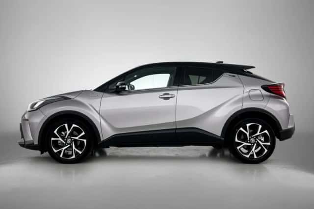 Toyota C-HR (2020) thumbnail 3