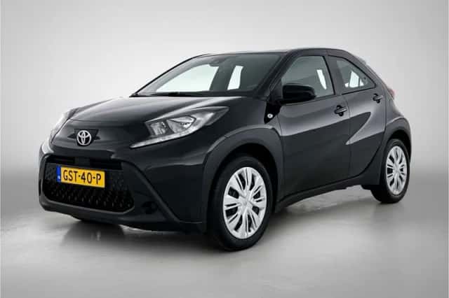 Toyota Aygo (2024) thumbnail 1