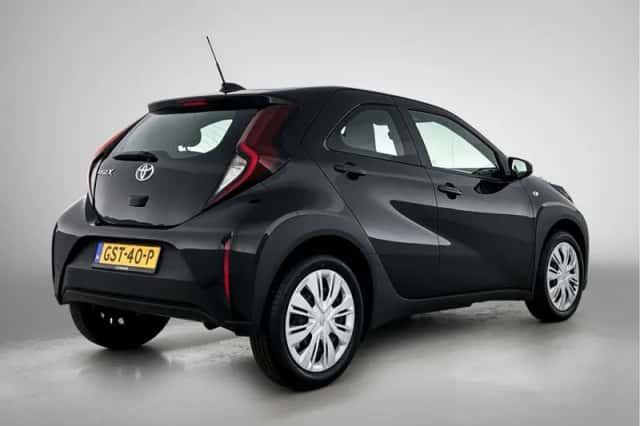 Toyota Aygo (2024) thumbnail 2