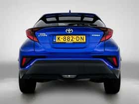 Toyota C-HR (2020) thumbnail 22