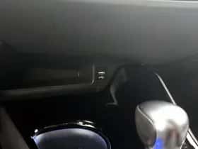 Toyota C-HR (2020) thumbnail 25