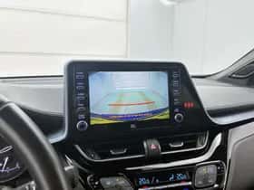 Toyota C-HR (2020) thumbnail 8