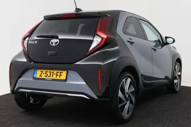 Toyota Aygo (2024) thumbnail 2