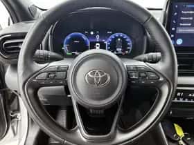 Toyota Yaris (2025) thumbnail 17