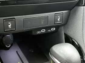 Toyota Yaris (2025) thumbnail 24