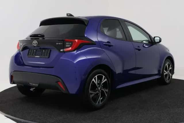 Toyota Yaris (2026) thumbnail 2