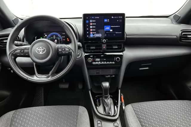 Toyota Yaris_Cross (2025) thumbnail 4