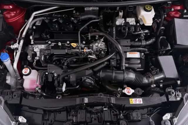 Toyota Yaris (2020) thumbnail 4