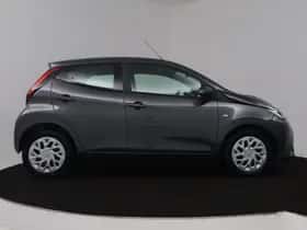 Toyota Aygo (2021) thumbnail 14