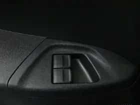 Toyota Aygo (2021) thumbnail 4