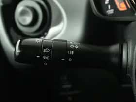 Toyota Aygo (2021) thumbnail 9