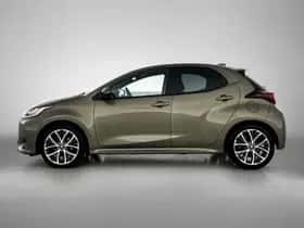 Toyota Yaris (2024) thumbnail 3