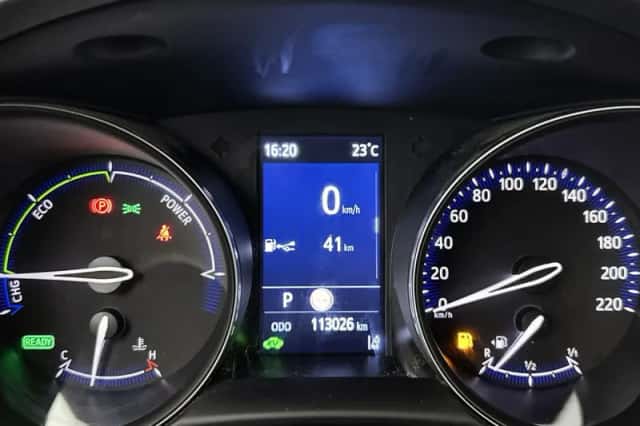 Toyota C-HR (2021) thumbnail 5