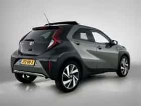 Toyota Aygo (2023) thumbnail 3