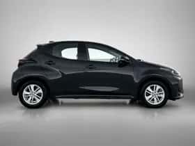 Toyota Yaris (2025) thumbnail 11