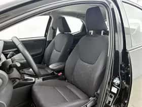 Toyota Yaris (2025) thumbnail 15