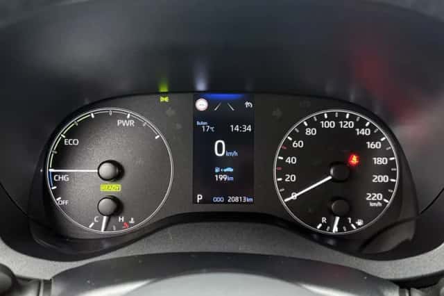 Toyota Yaris (2025) thumbnail 5