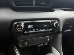 Toyota Yaris (2025) thumbnail 9