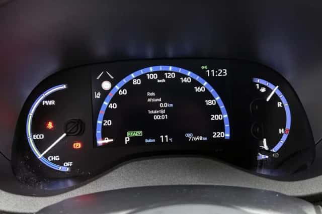 Toyota Yaris_Cross (2023) thumbnail 5