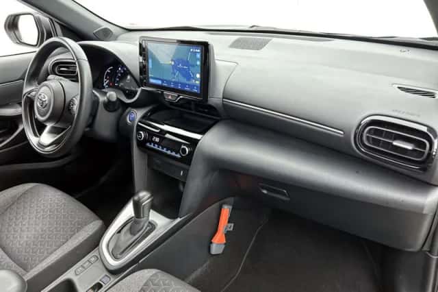 Toyota Yaris_Cross (2023) thumbnail 6