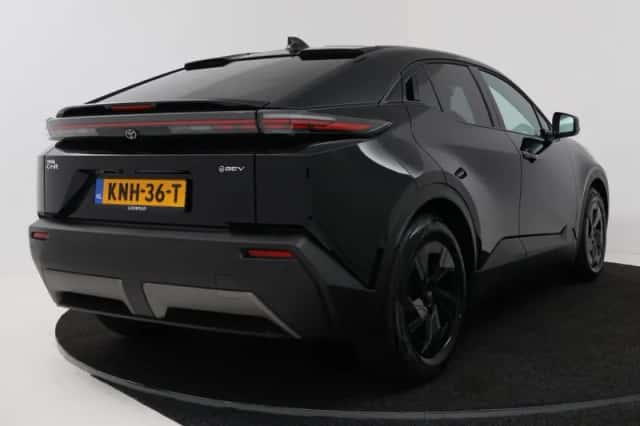 Toyota C-HR+ (2026) thumbnail 2