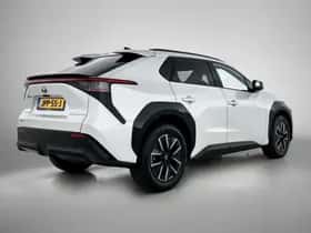 Toyota bZ4X (2026) thumbnail 2