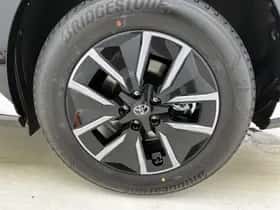 Toyota bZ4X (2026) thumbnail 24