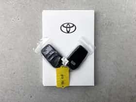 Toyota bZ4X (2026) thumbnail 34