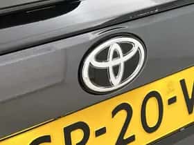 Toyota RAV4 (2025) thumbnail 19
