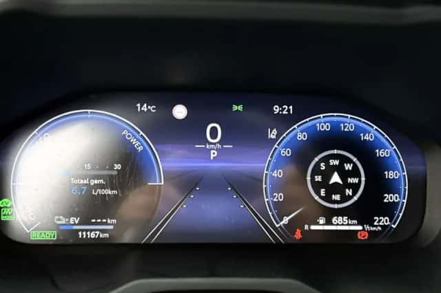 Toyota RAV4 (2025) thumbnail 5