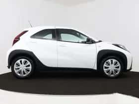 Toyota Aygo (2024) thumbnail 14