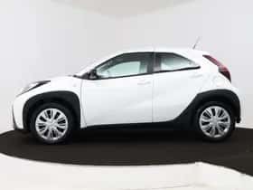 Toyota Aygo (2024) thumbnail 3