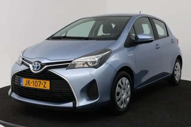 Toyota Yaris (2016) thumbnail 1