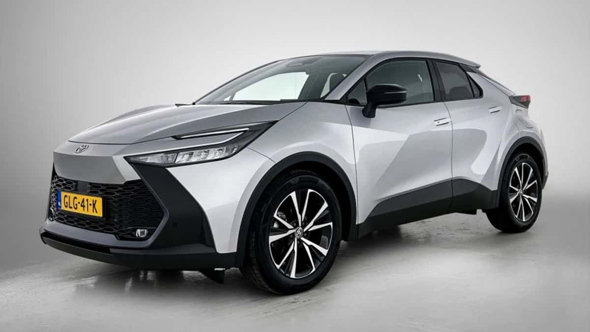 Toyota C-HR (2025) — foto 1