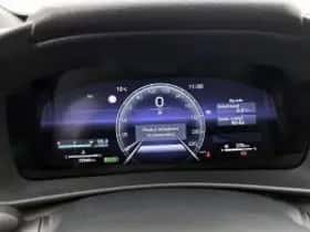 Toyota C-HR (2025) thumbnail 6