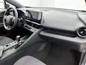 Toyota C-HR (2025) thumbnail 7