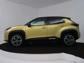 Toyota Yaris_Cross (2022) thumbnail 4