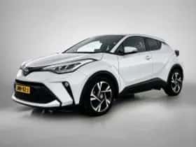 Toyota C-HR (2023) thumbnail 2