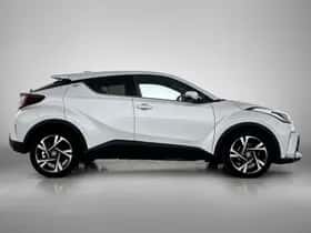 Toyota C-HR (2023) thumbnail 13