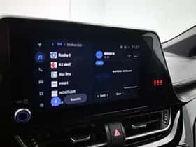 Toyota C-HR (2023) thumbnail 5