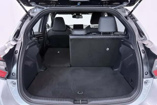 Toyota Yaris (2024) thumbnail 5