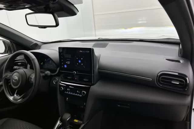 Toyota Yaris_Cross (2025) thumbnail 6