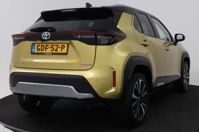 Toyota Yaris_Cross (2021) thumbnail 2