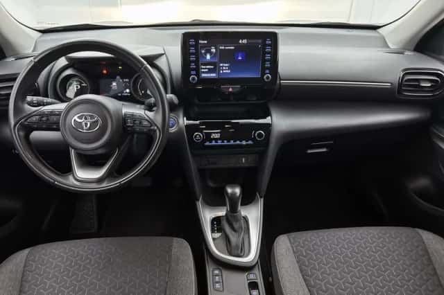 Toyota Yaris_Cross (2024) thumbnail 4
